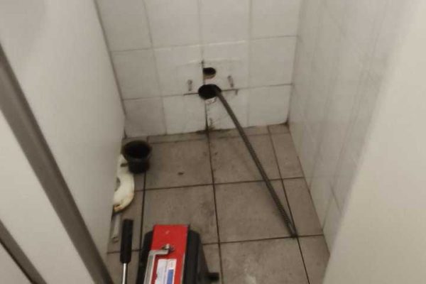 wc duguláselhárítás Budakeszi